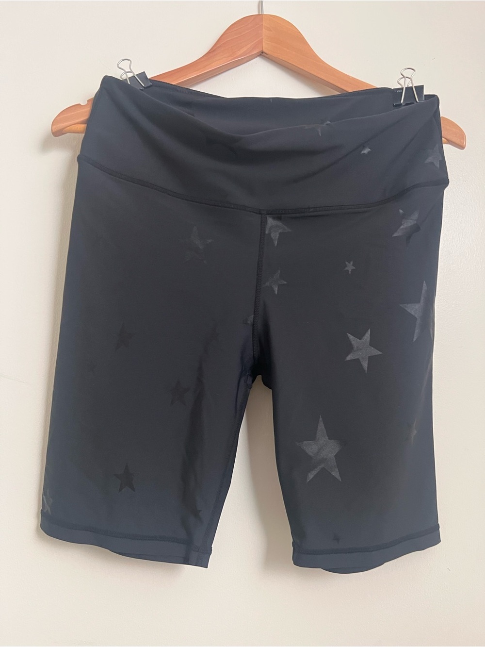 Mono B Black Star Print Biker Shorts XL Hidden Waist Pocket Athletic Yoga Shorts